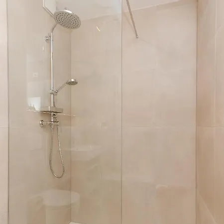 Premium Tartini 2 By Locap Group Piran